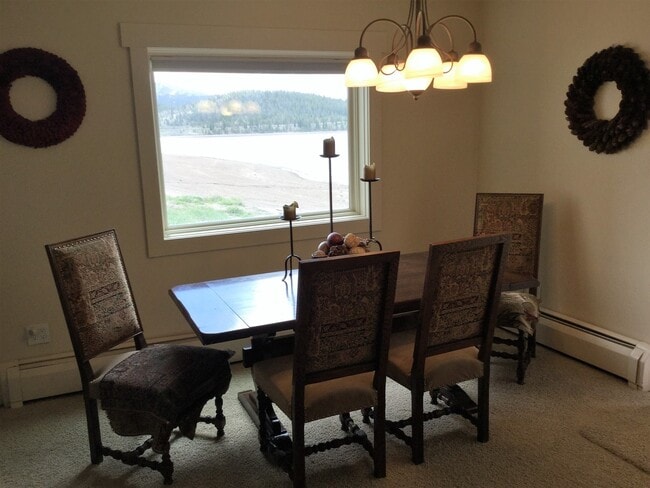 Building Photo - Summer Seasonal Rental- Anchorage East 11