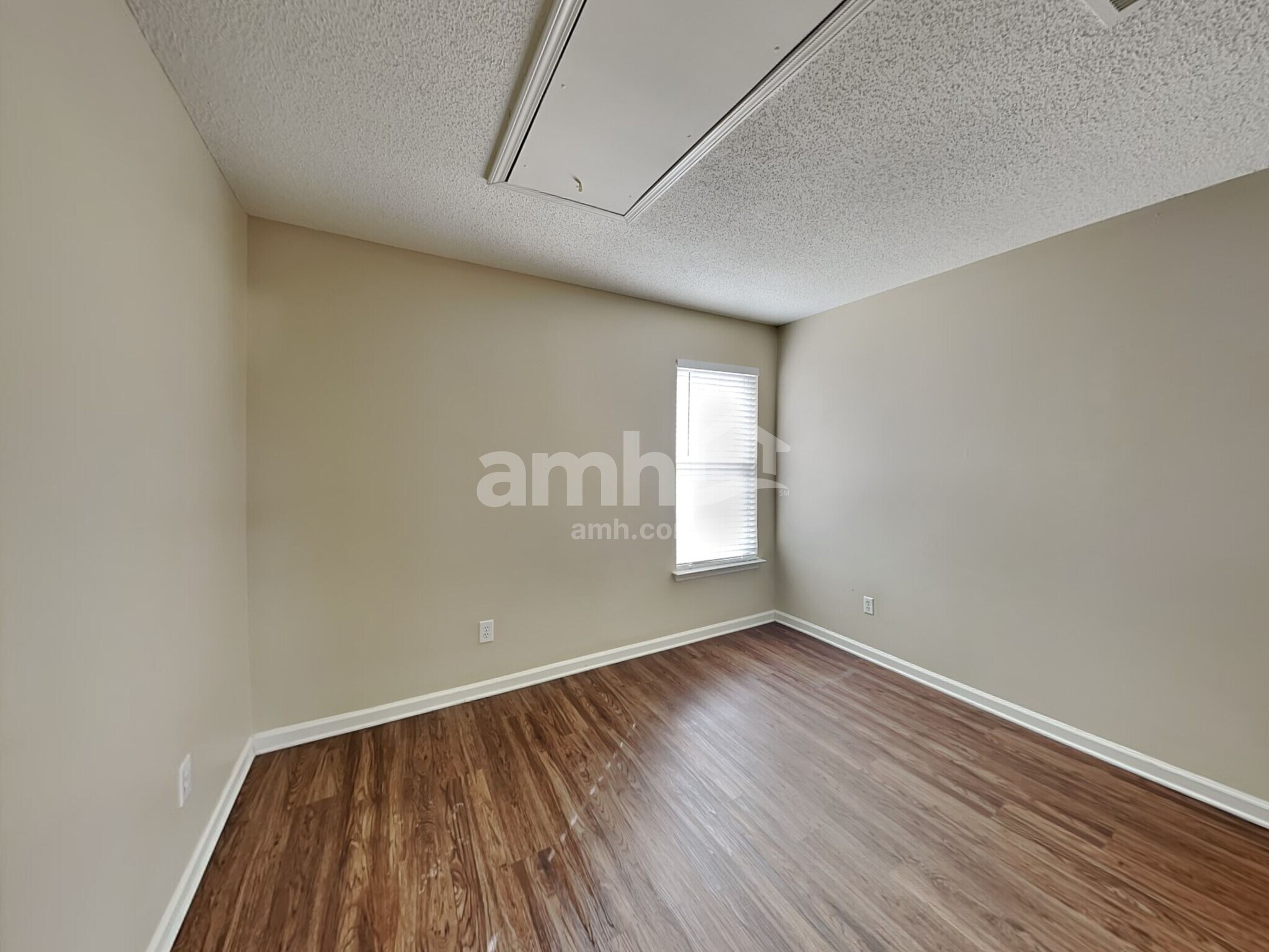 Building Photo - 2888 Shadow Brook Ct NW