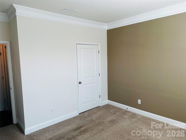 Building Photo - 340 Secretariat Dr