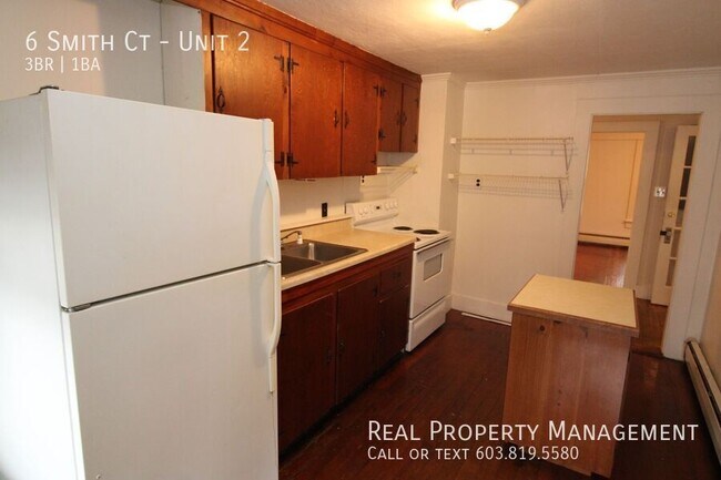 Building Photo - 6 Smith Ct