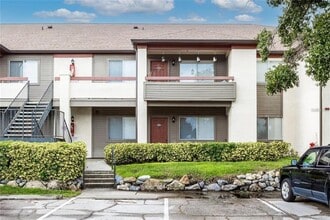 Building Photo - 10265 Gandy Blvd N