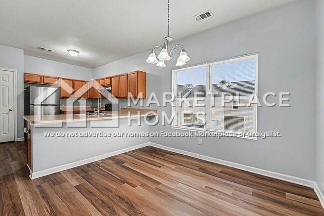 Building Photo - 5794 Westchase St