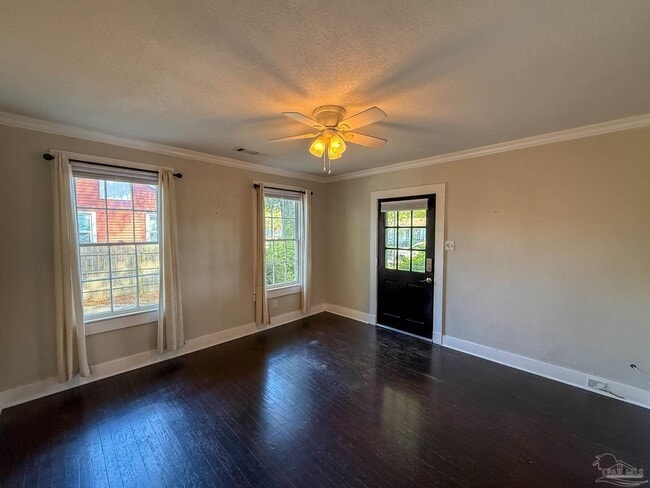 Building Photo - 1970 W Romana St