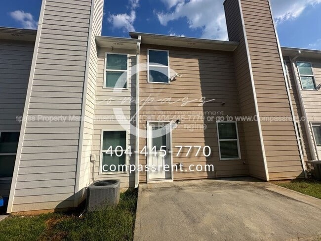 Building Photo - 113 Squarewood Ln NW