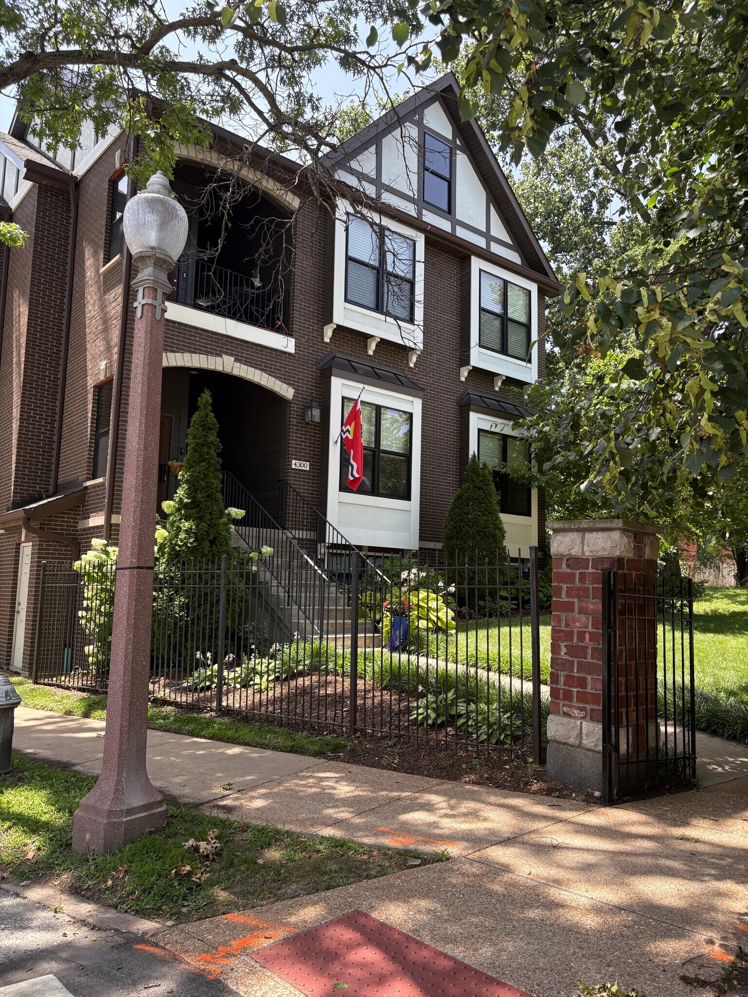 Building Photo - 4300 McPherson Ave