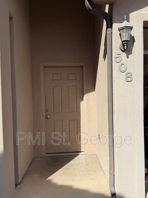 Building Photo - 508 N 2480 W