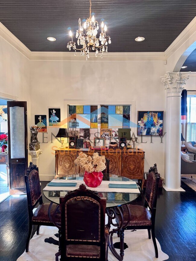 Building Photo - Historic Charm Meets Artistic Luxury in the Heart of Old Town Huntsville