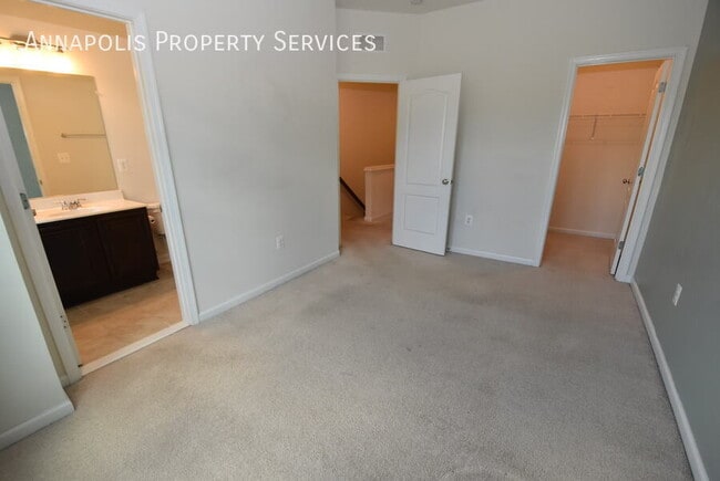 Building Photo - 2818 Etley Ct