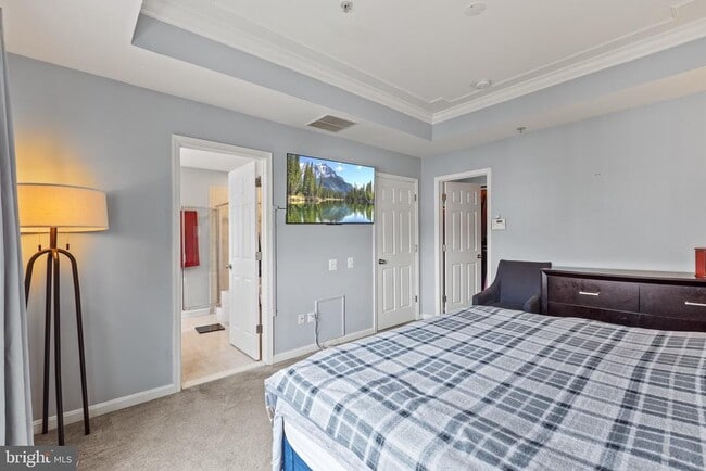 Building Photo - 2500 Clairmont View Way
