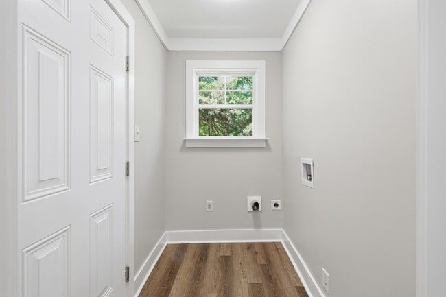 Building Photo - 546 Baltimore Dr