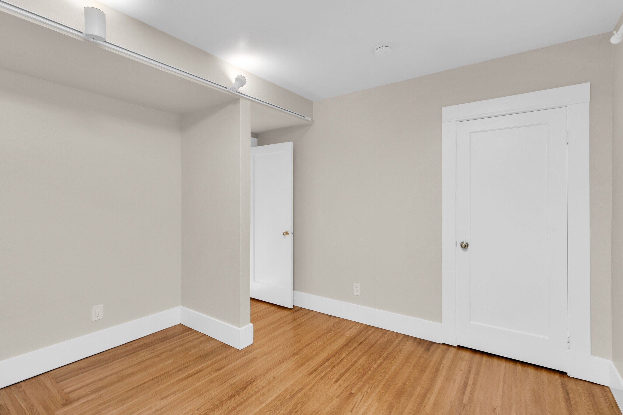 Building Photo - 1322 Marin Ave