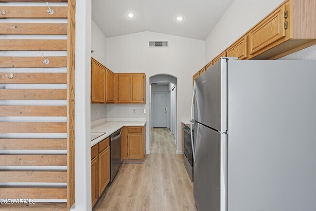 Building Photo - 8811 N 5th St