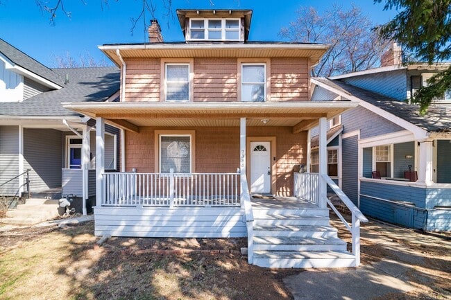 Primary Photo - 2380 Indiana Ave