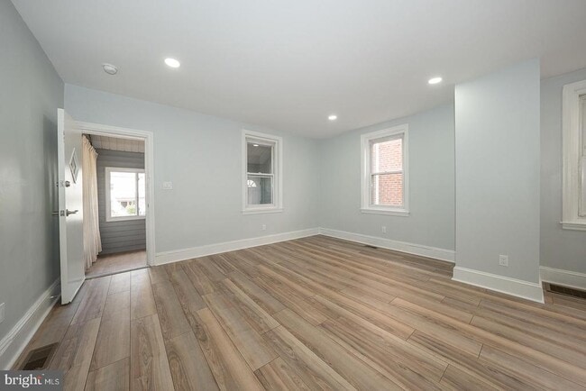 Building Photo - 145 Summit Terrace