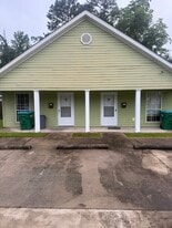 Building Photo - 505 N Holly St
