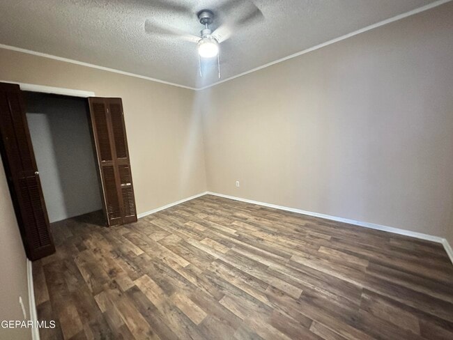 Building Photo - 1518 Clausen Dr