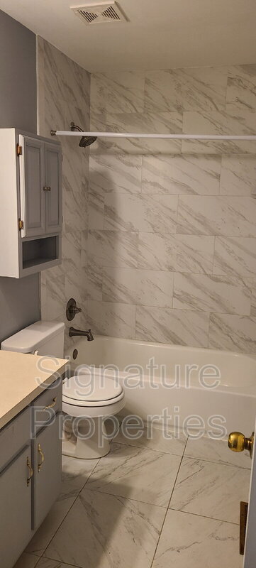 Building Photo - 8602 Ransco Ct