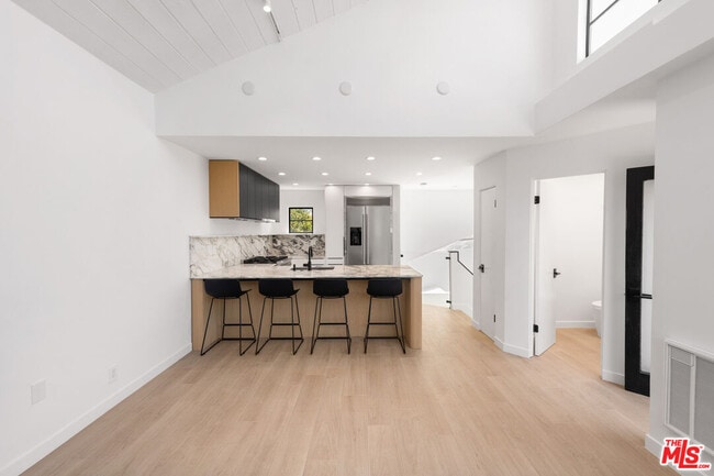 Building Photo - 29233 Heathercliff Rd