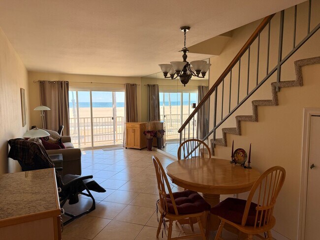 Building Photo - 223 E Surfside Dr