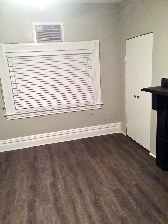 Building Photo - *** Amazing Apartment in Mt. Washington * ...