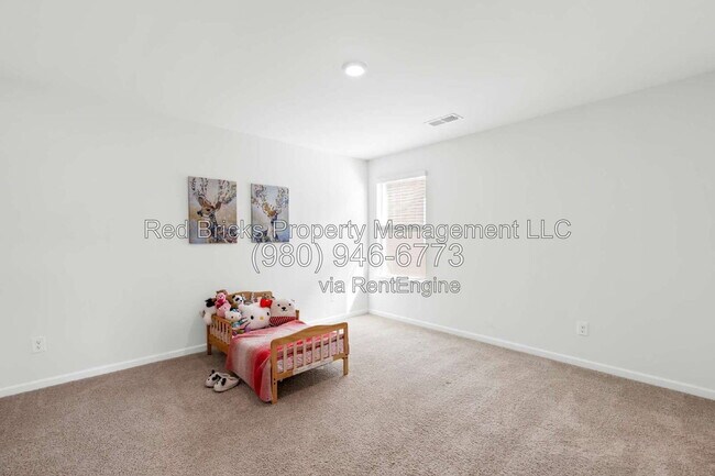 Building Photo - 10820 Tuff Ln