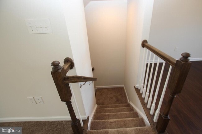Building Photo - 30111 Plantation Dr
