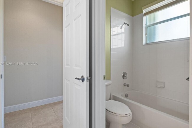 Building Photo - 15275 SW 38th St