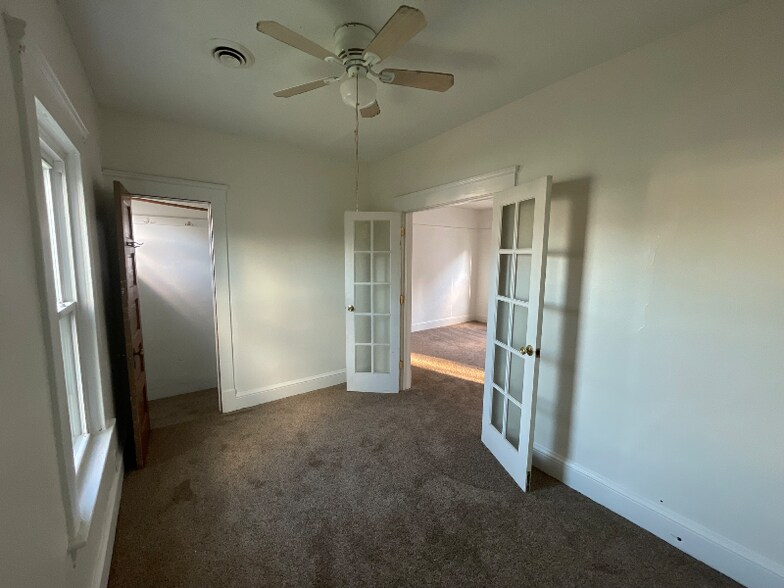 Building Photo - 3605 W 47th St