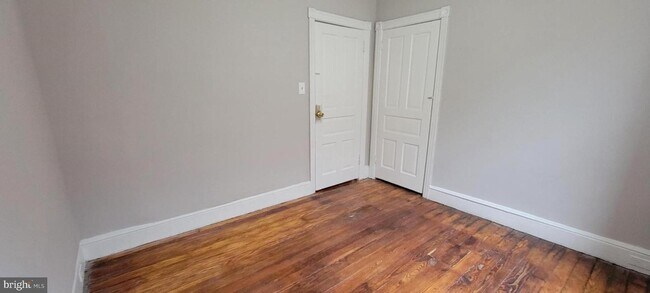 Building Photo - 250 N 52nd St