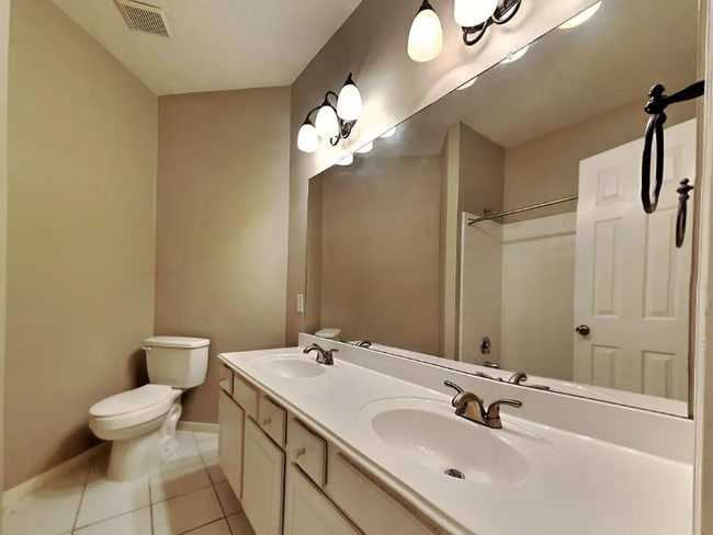 Building Photo - 31307 Baker lane Dr