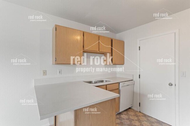 Building Photo - 3151 North 13th Street - 1