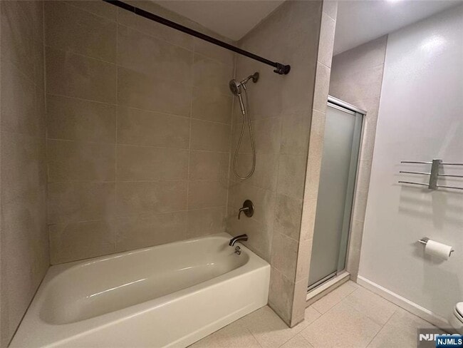 Building Photo - 38 Garden Pl