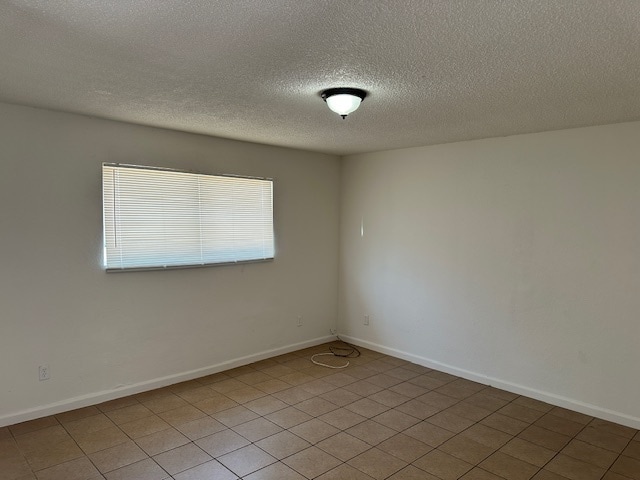 Building Photo - Modesto 2 Bedrooms 1 Bathroom Duplex