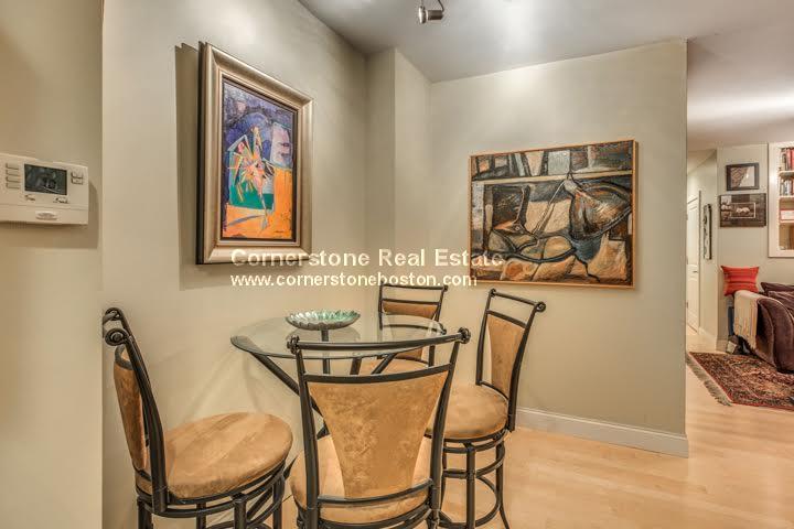 Building Photo - 31 Cunard St