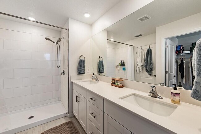 Building Photo - 11298 Radiant Shr Lp