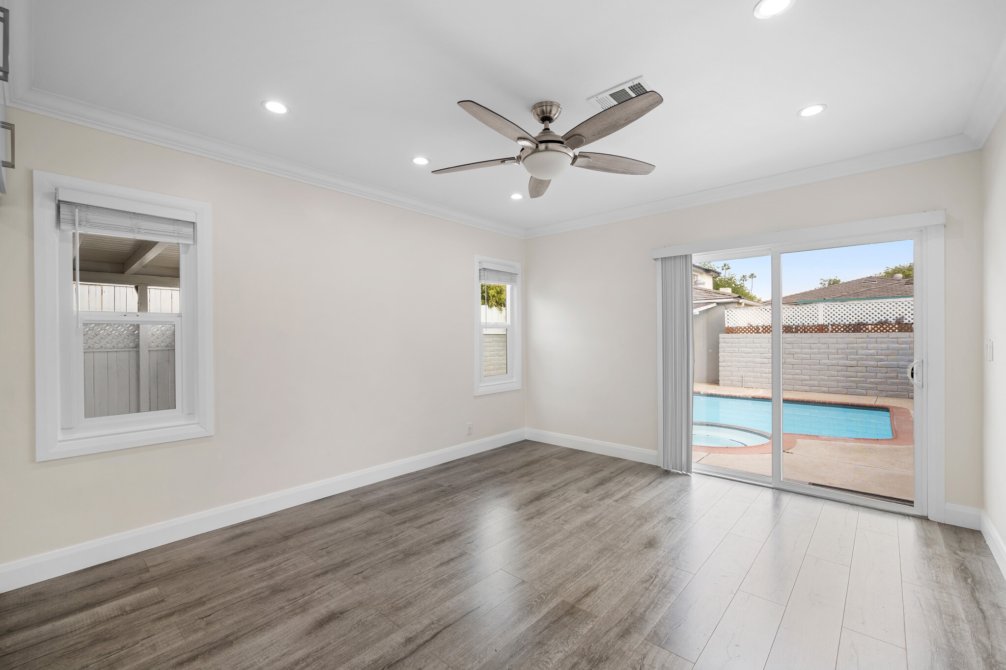 Building Photo - 1250 Bruce Ave