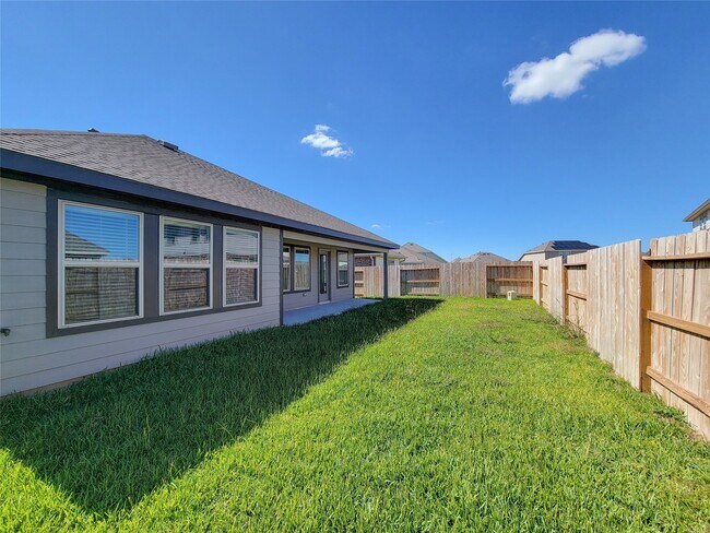 Building Photo - 26622 Castiel Dr
