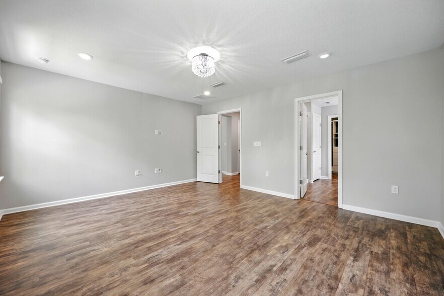 Building Photo - 14367 Durbin Island Way