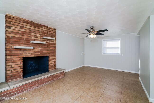 Building Photo - 4203 Quiet Way
