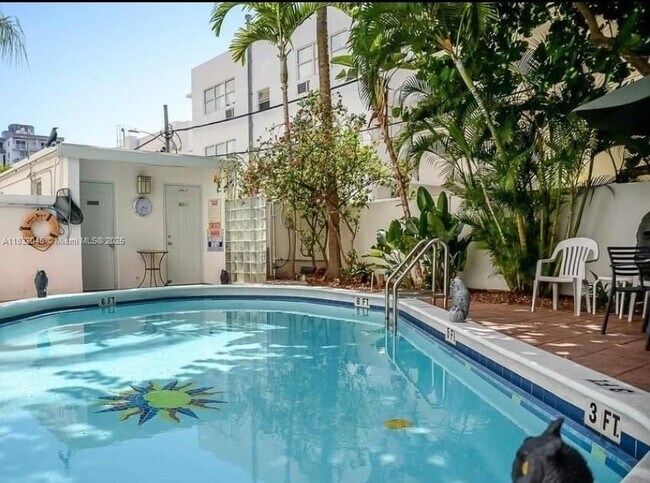 Building Photo - 1390 Ocean Dr