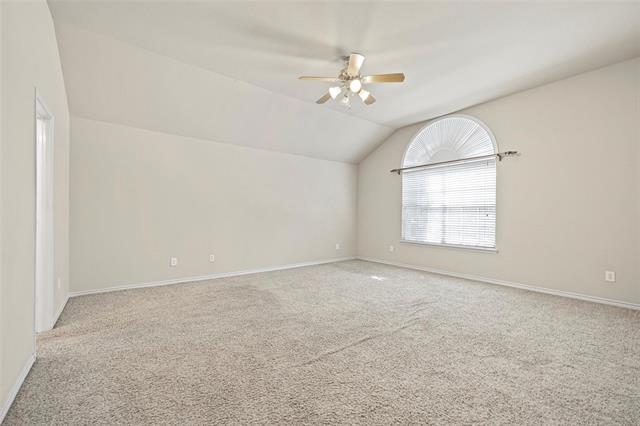 Building Photo - 5400 Vineyard Ln