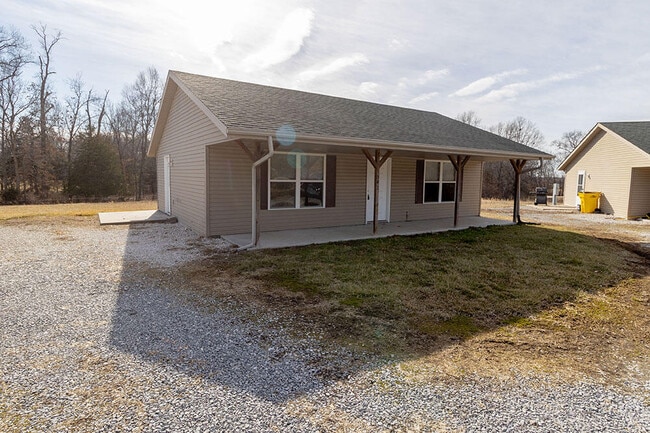 Building Photo - 1542 Florence Dr