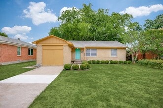 Building Photo - 3632 Demaret Dr