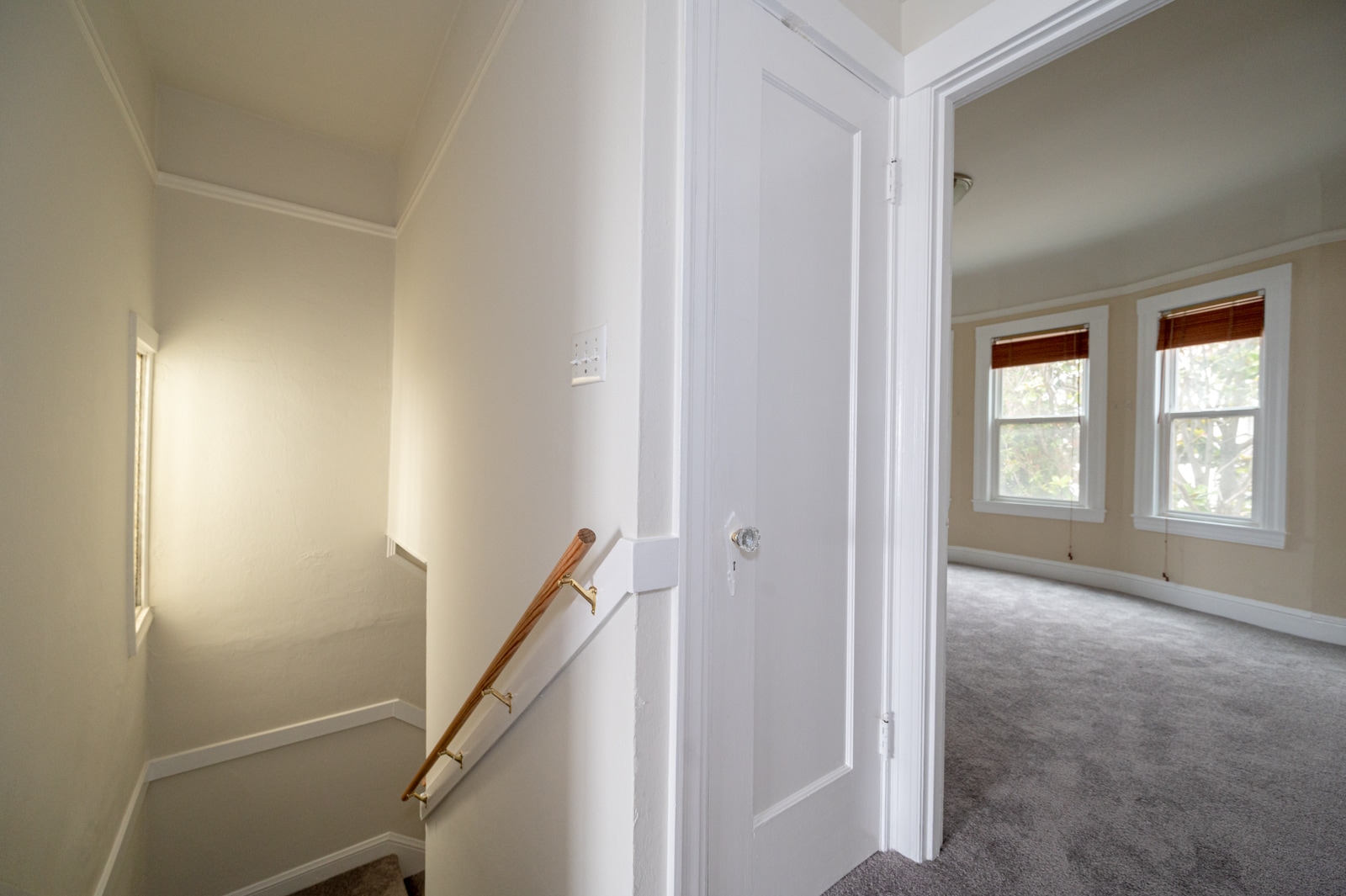 Building Photo - 149 Joost Ave