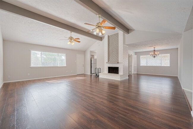 Building Photo - 17114 Quail Glen Dr