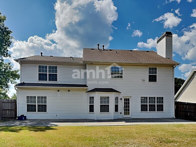 Building Photo - 1307 Bramlett Forest Ct SE