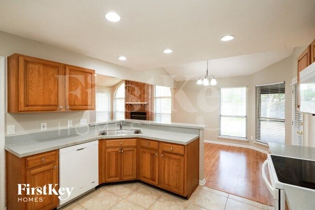 Building Photo - 1691 Ponce De Leon Ct