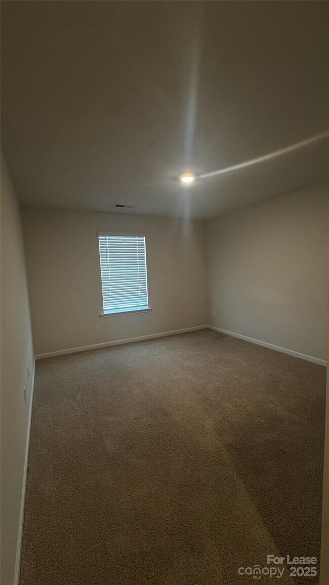 Building Photo - 4116 Lurelin Ln