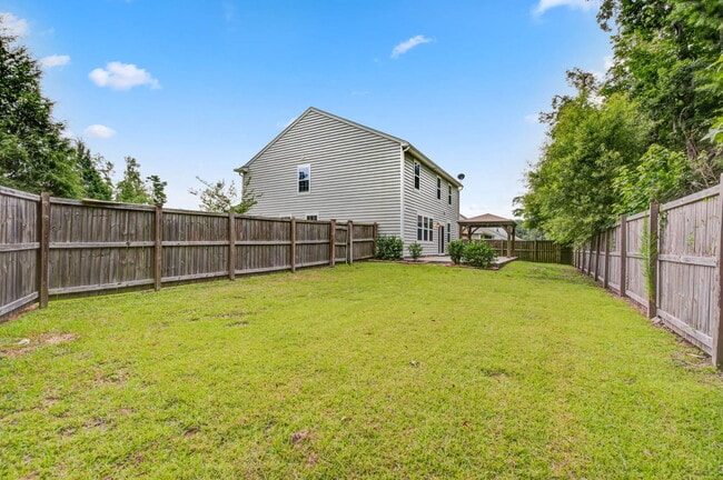 Building Photo - 9725 Black Willow Ln