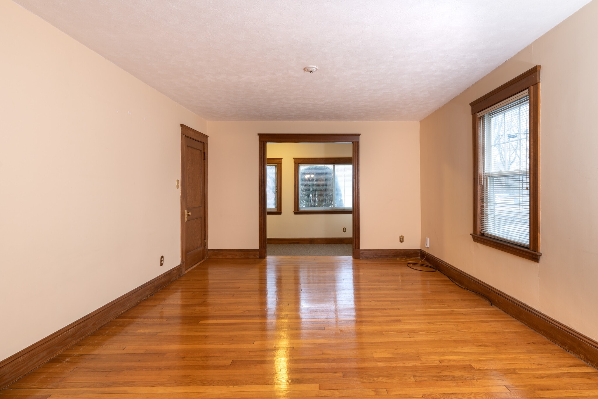 Building Photo - 97 White St